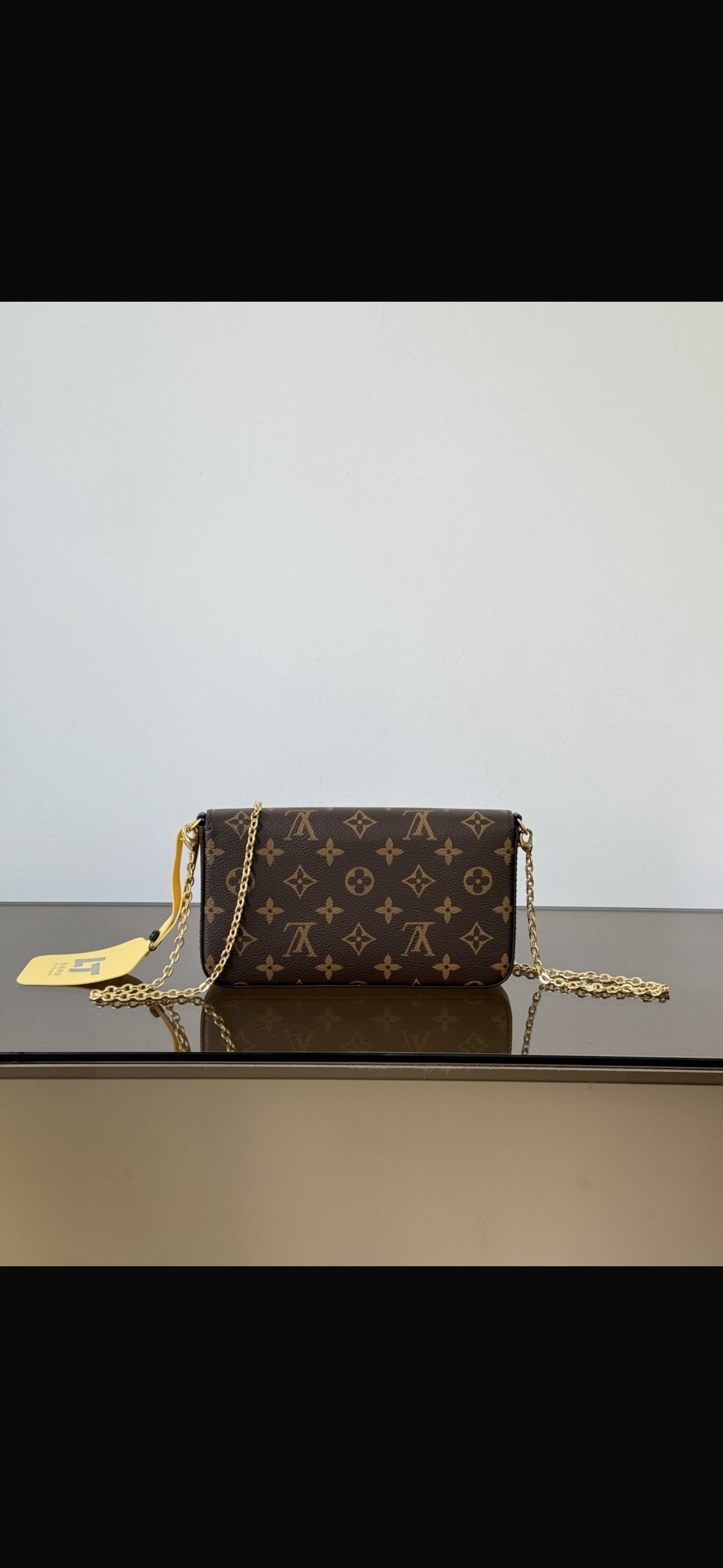 CROSS BODY