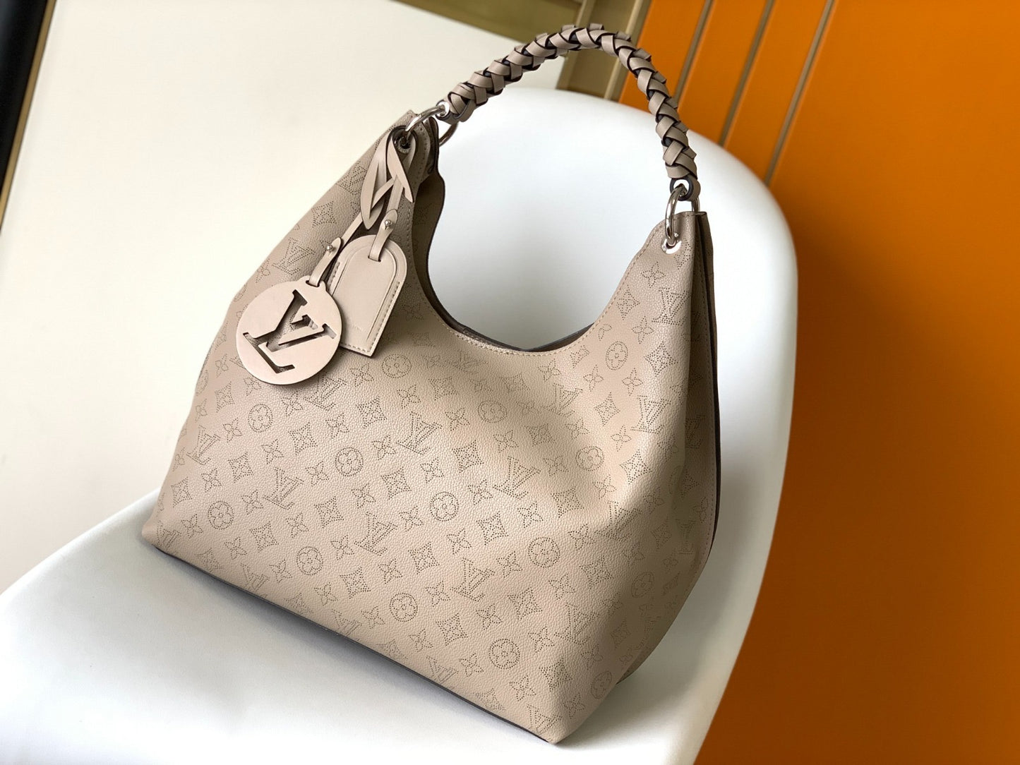 LARGE SHOULDER BAG