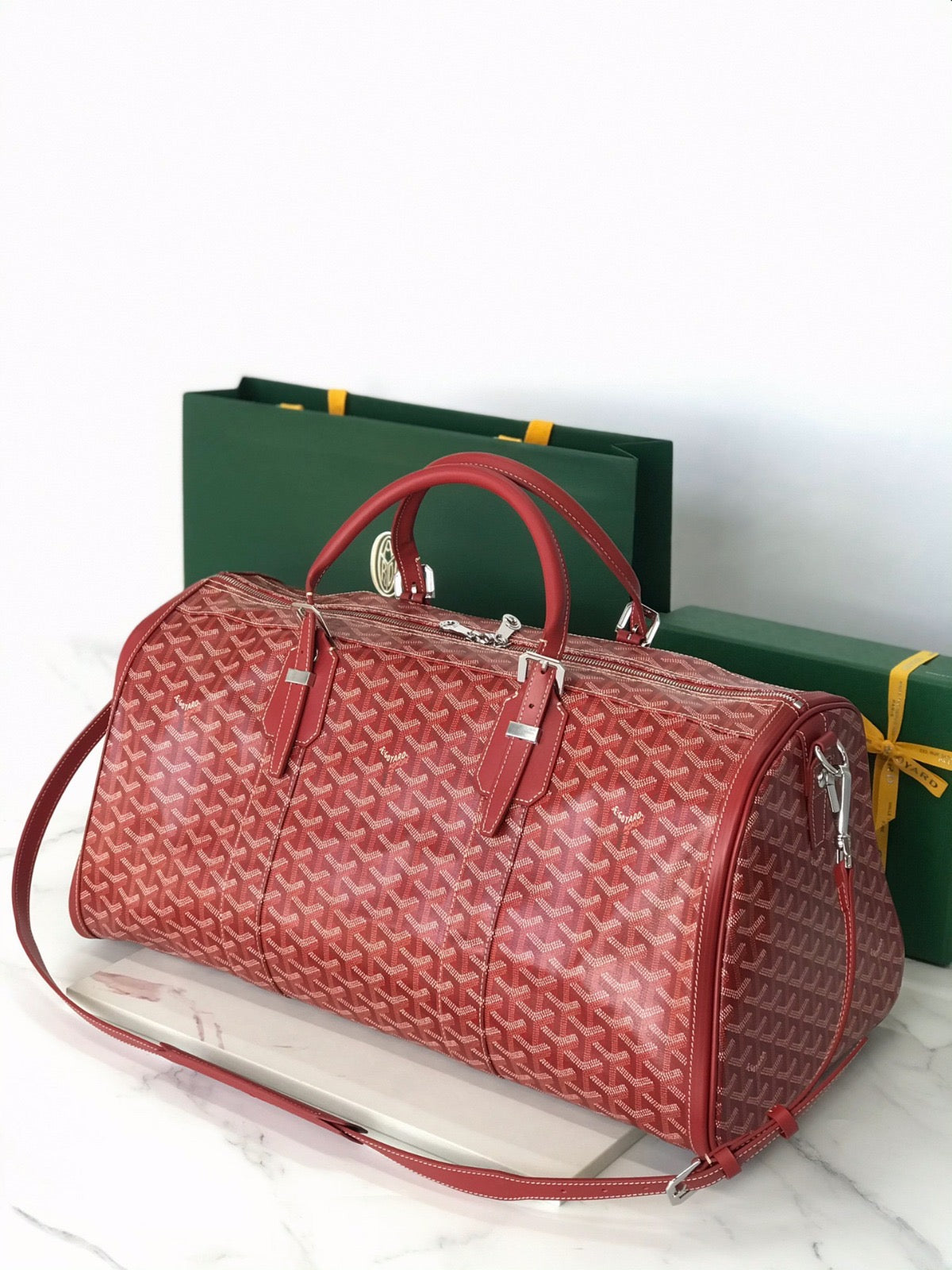 GY DUFFLE BAG