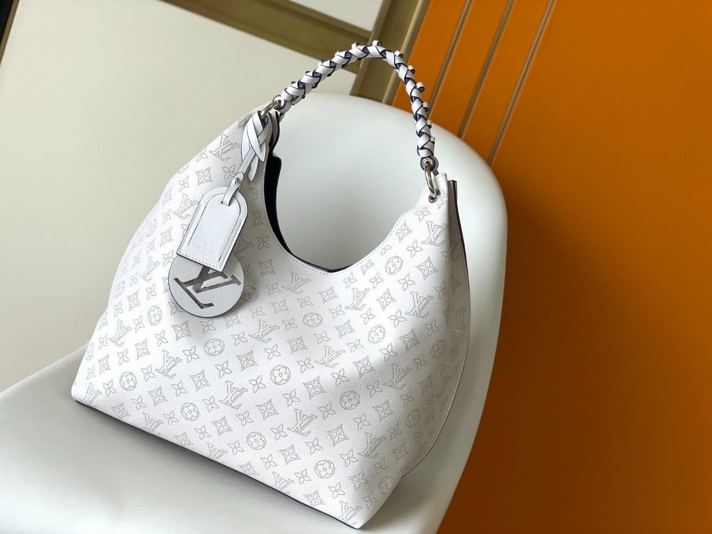LARGE SHOULDER BAG