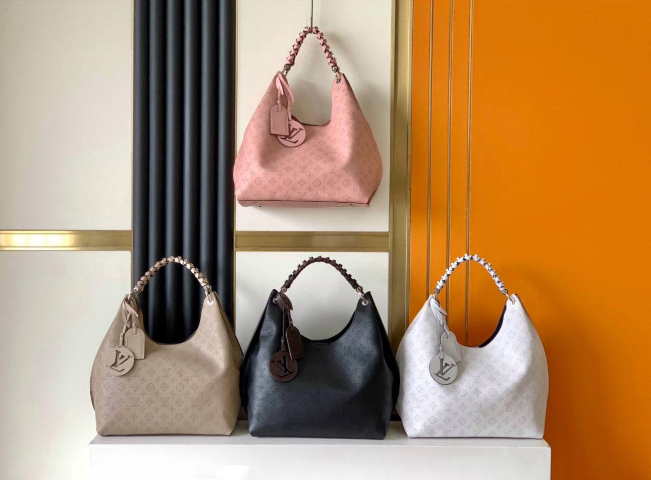 LARGE SHOULDER BAG