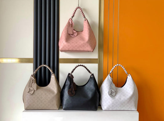 LARGE SHOULDER BAG