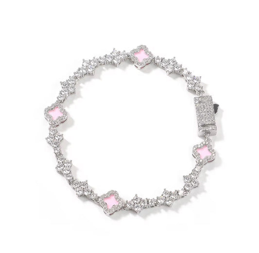 SILVER & PINK CLOVER