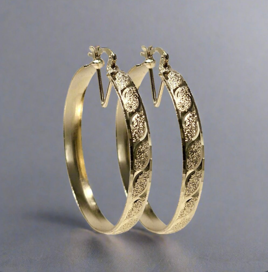 HOOPS